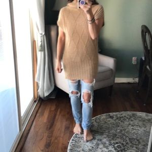 Fioreblu turtle neck sleeveless sweater